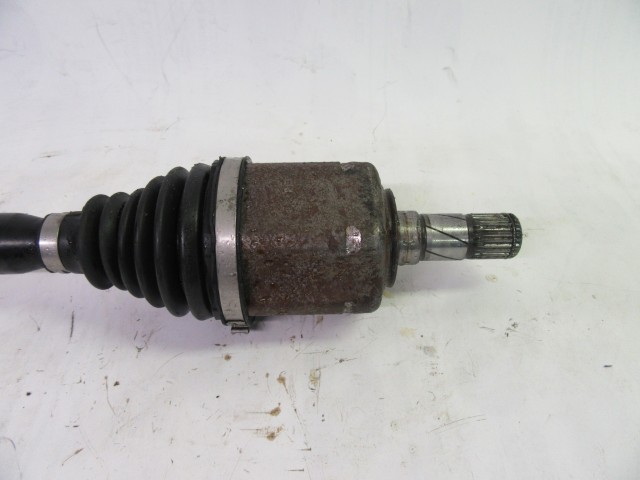 Alfa Romeo Giulietta 2,0 16v Mjet bal oldali féltengely 50545417