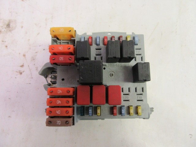 Alfa Romeo Brera, Spider külső biztosíték tábla 50508214