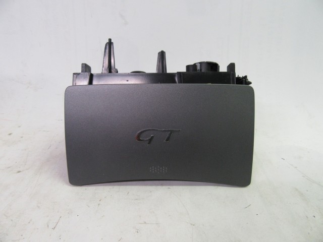 Alfa Romeo Gt gyári új első hamutartó 156046363