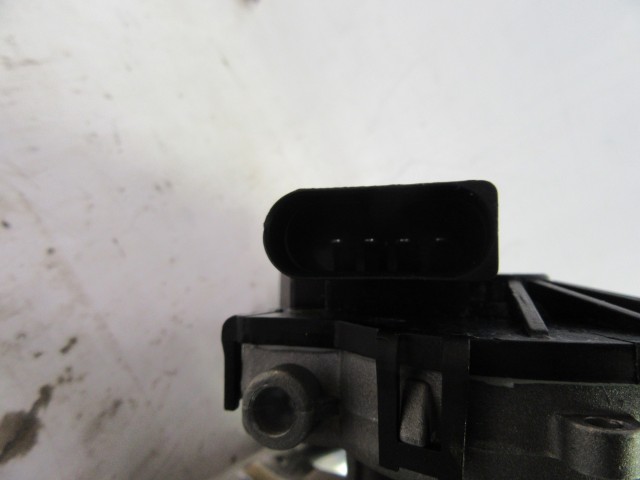 Fiat Linea gyári beszállítós új, első ablaktörlő motor mechanikával 51753759