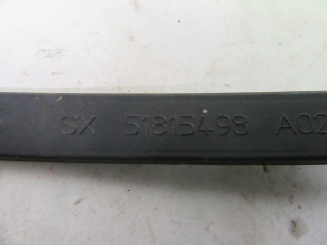 Lancia Delta bal hátsó ködlámpa keret 51815498