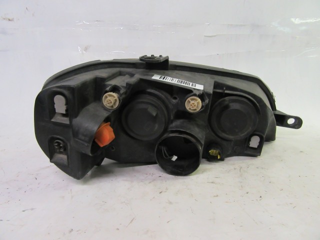 103989 Fiat Punto III. 2003-2010 bal első fényszóró 