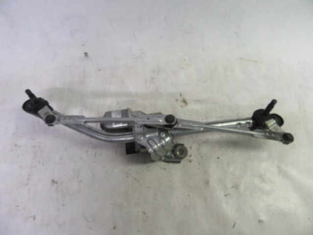 Alfa Romeo Stelvio ablaktörlő motor mechanikával 50556597