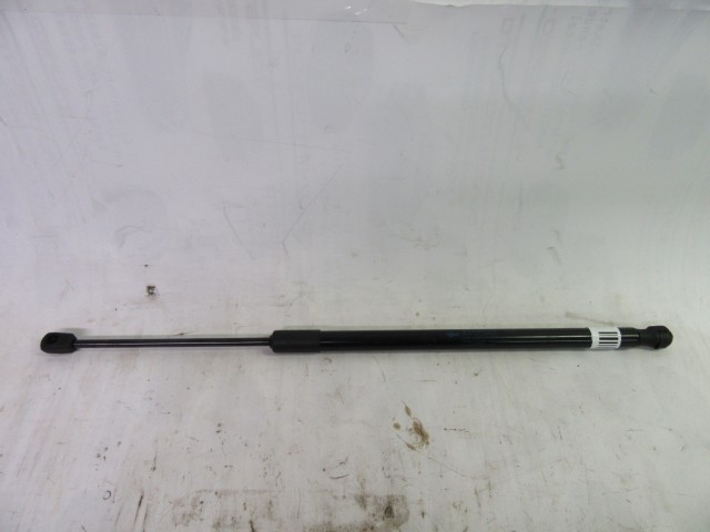 Fiat 500l csomagtérajtó teleszkóp 51953757