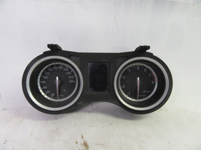 Alfa Romeo 159 benzines óracsoport 156079249