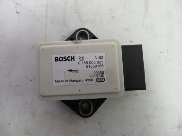 Fiat/Alfa Romeo 51859166 számú ütközés szenzor