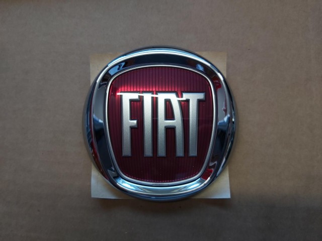 Fiat 500, Panda 3, Linea gyári új, hátsó embléma 735565897
