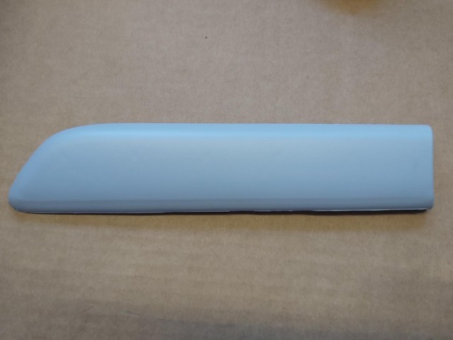 Fiat Punto II. 3 ajtós, 0117229 számú, utángyártott új,alapozott, bal hátsó sárvédő díszléc