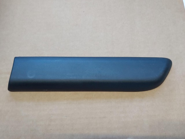 Fiat Punto II. 3 ajtós, 0117219 számú, utángyártott új, bal hátsó sárvédő díszléc