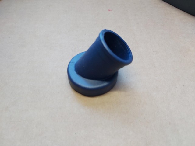 Alfa Romeo 147 gyári új, ablakmosó tartály beöntő közbetét 46772647