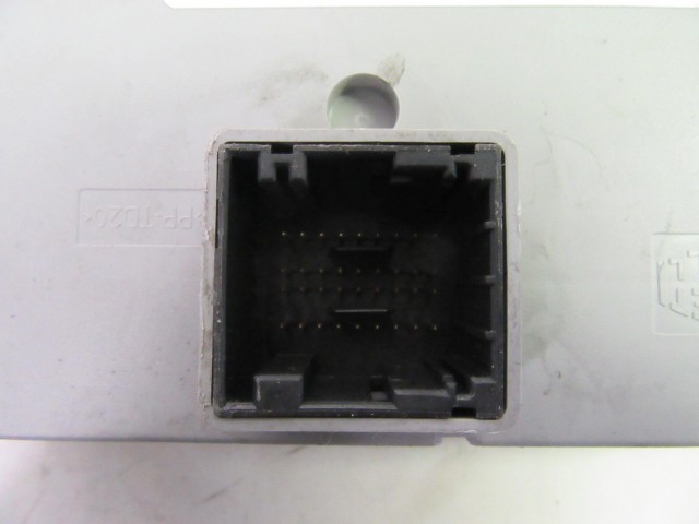 104865 Alfa Romeo 147 1,9 8v Jtd motorvezérlő szett 51806557 , 0281012882