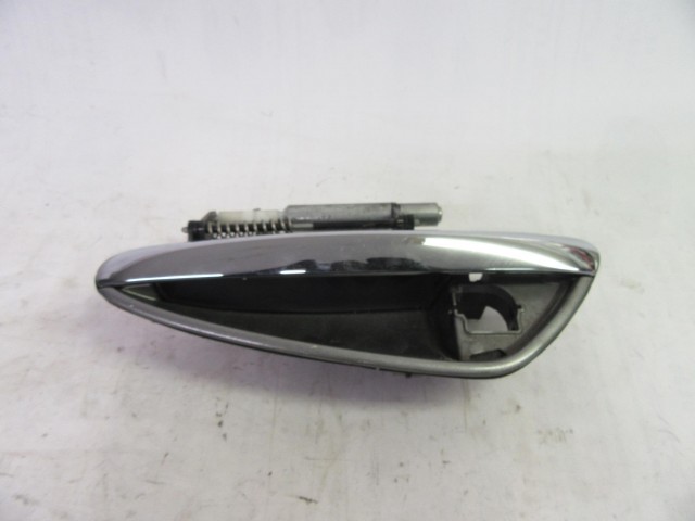 104715 Alfa Romeo 159 szürke színű bal első külső kilincs 156079281