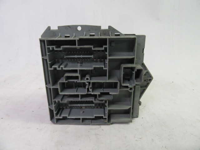 Lancia Ypsilon 2003-2011 külső biztosíték tábla 51792195