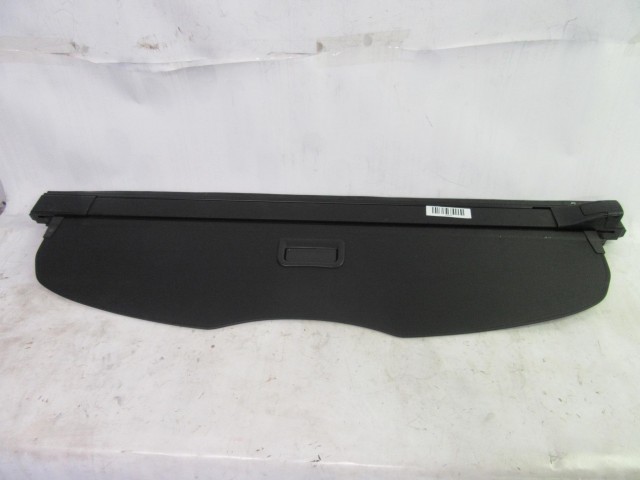 Alfa Romeo 159 kombi fekete színű kalaptartó