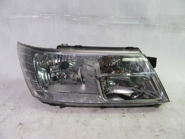 100802 Fiat Freemont jobb első fényszóró magasság állító motor nélkűl!!!!