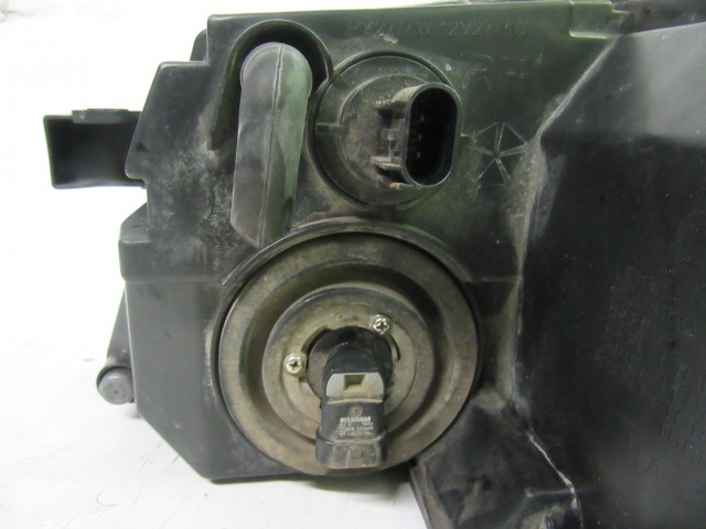 100802 Fiat Freemont jobb első fényszóró magasság állító motor nélkűl!!!!