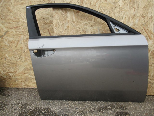 107194 Alfa Romeo 159 jobb első ajtó 50510342