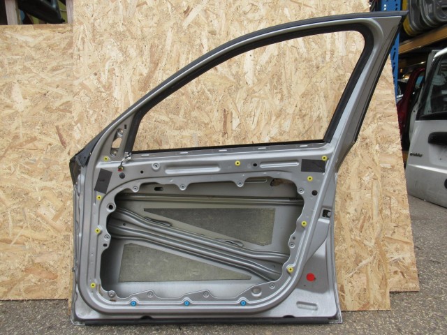 107194 Alfa Romeo 159 jobb első ajtó 50510342