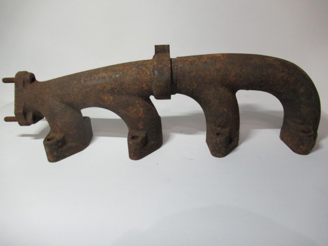 107236 Alfa Romeo 164 2,5 Td Kipufogócsonk 91052034F