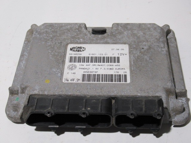 Fiat Panda II. 1,1 benzin, 55196259 számú motorvezérlő