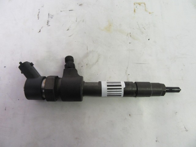 Alfa Romeo 147, 156, Fiat Stilo 1,9 Jtd Diesel injektor 0445110119 