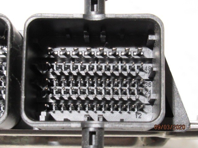 Fiat 500 1,2 8v benzin motorvezérlő 52032653