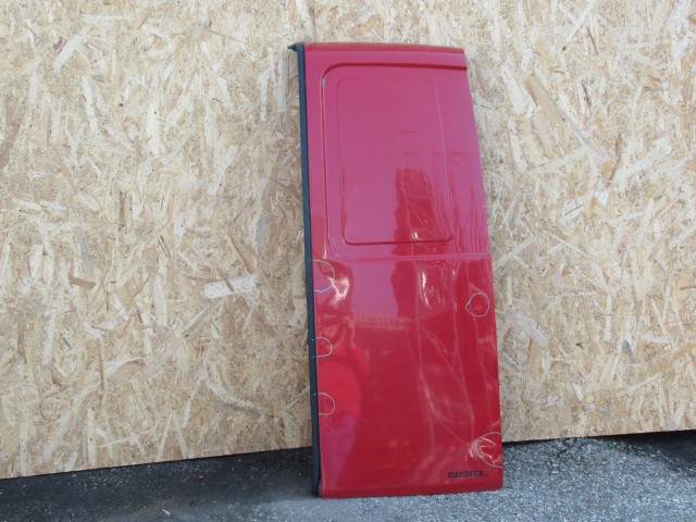 107361 Fiat Doblo 2000-2009 jobb hátsó zárt raktérajtó, a képen látható sérülésekkel 51934384