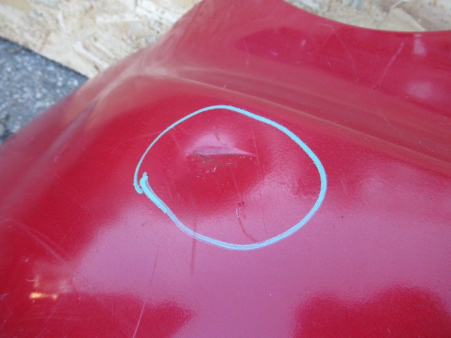 107430 Alfa Romeo MiTo hátsó lökhárító a képen látható sérüléssel 