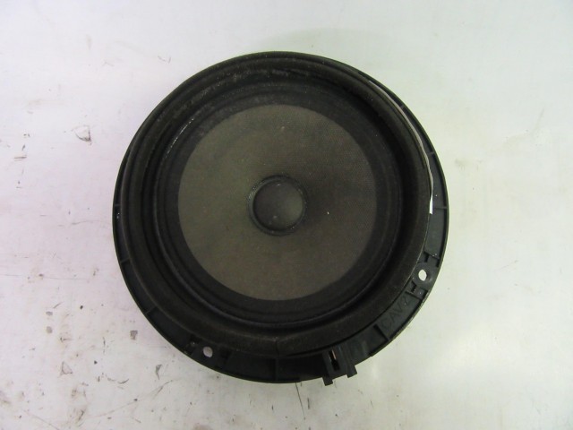 105477 Hyundai i30 hangszóró 86330-2h000