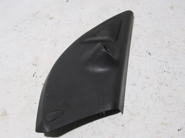 Fiat Punto II. 5 ajtós, 735245715 számú, jobb oldali , tükör takaró műanyag