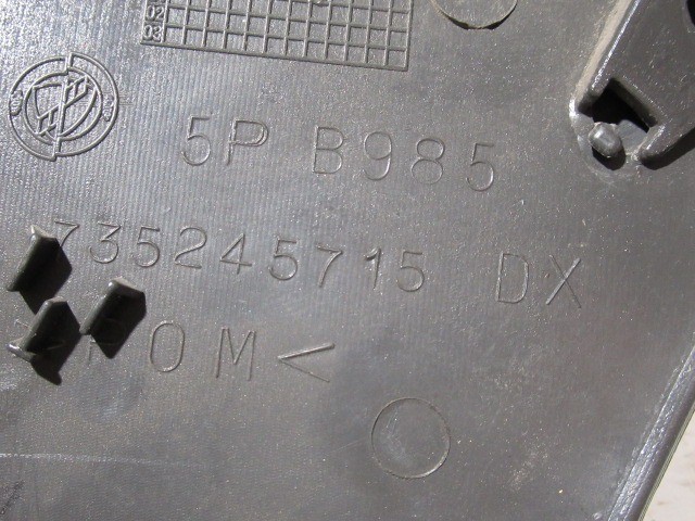 Fiat Punto II. 5 ajtós, 735245715 számú, jobb oldali , tükör takaró műanyag