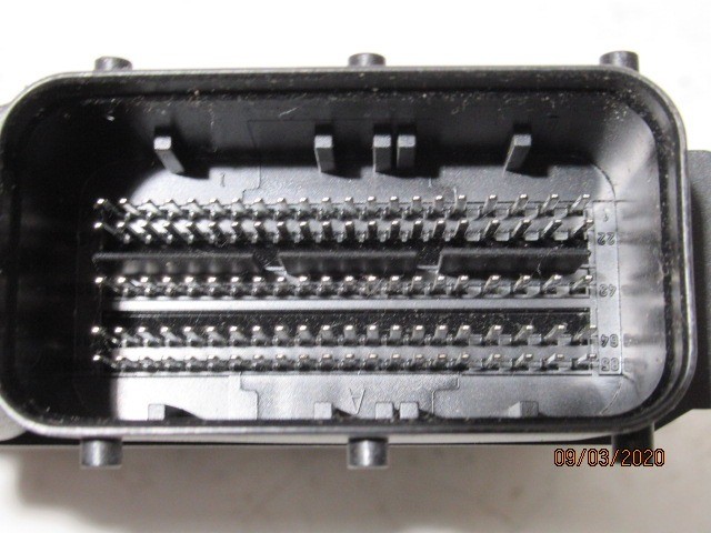 Fiat 500 L 1,6 16v Mjet  motorvezérlő 0281032339