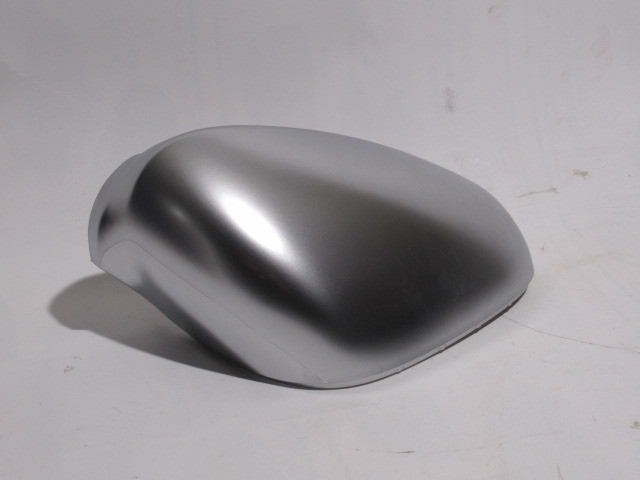 Alfa Romeo Giulietta után gyártott új, matt króm, jobb oldali tükör borítás