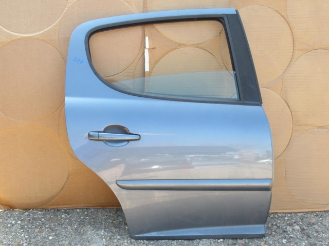 107575 Peugeot 207 5 ajtós jobb hátsó ajtó 