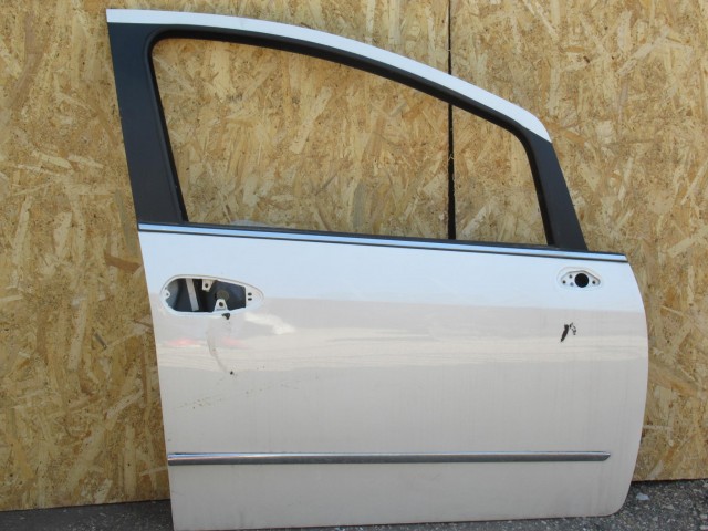 111130 Fiat Linea jobb első ajtó 