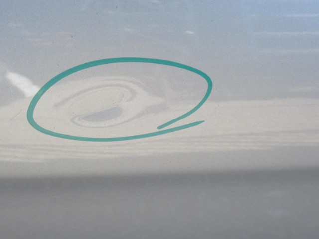 111134 Lancia Delta 2008-2014 jobb első ajtó a képen látható sérüléssel 51808840