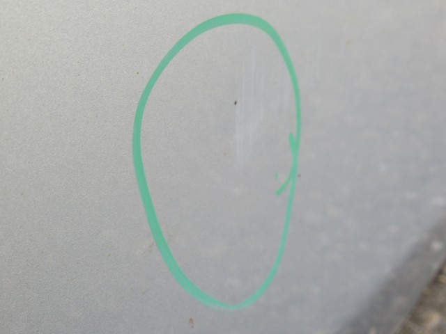 111137 Fiat Bravo bal hátsó ajtó a képen látható sérüléssel 51839096