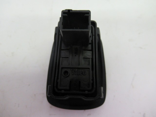 Citroën C3 Picasso bal hátsó ablakemelő kapcsoló 96548609