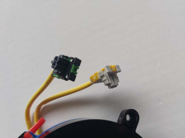 Fiat Linea gyári új multikormányos légzsák átvezető gyűrű 735457549