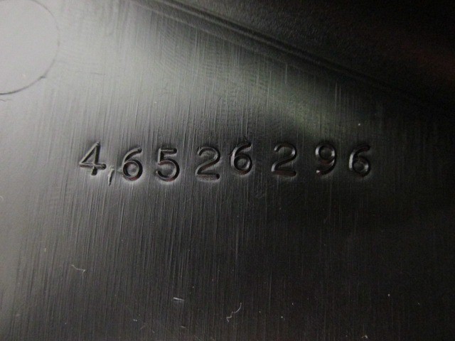 Fiat Punto, utángyártott új vezérmű burkolat 46526296