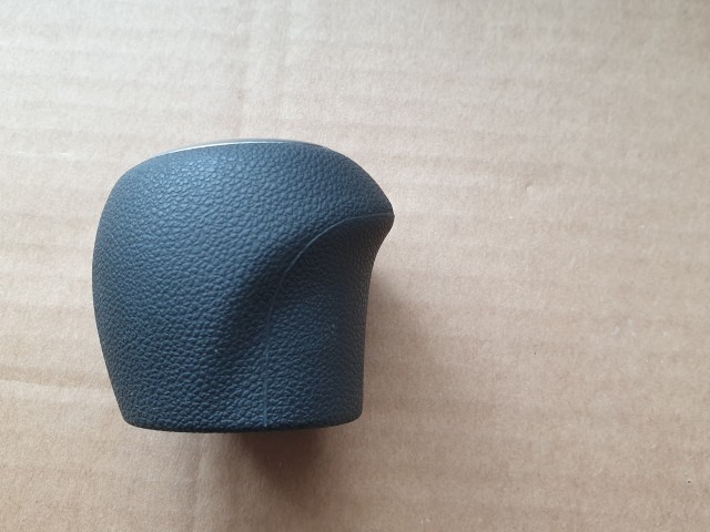 Fiat My Punto,Grande Punto gyári új félautomata váltóhoz váltógomb 735483630