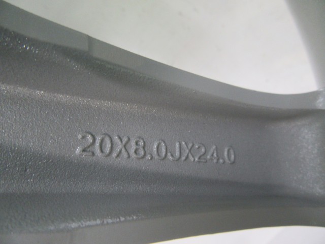 Chrysler 300, Lancia Thema gyári új 20