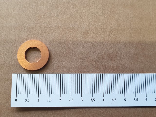 Alfa Romeo,Fiat,Lancia utángyártott új réz alátét, 1mm vastag 55201946