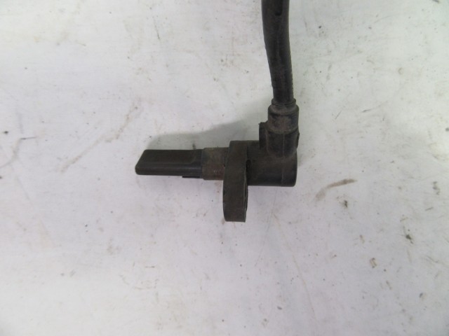 Fiat Stilo hátsó abs jeladó 0265007636