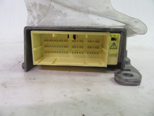 Toyota Yaris 2006-2011 légzsák indító elektronika 83170-0d210