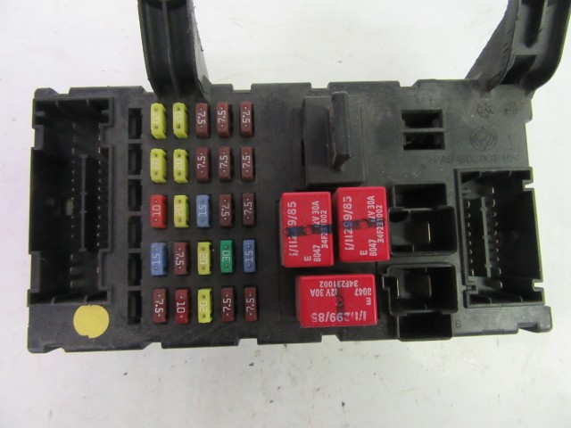 Fiat Linea belső biztosíték tábla 51763390