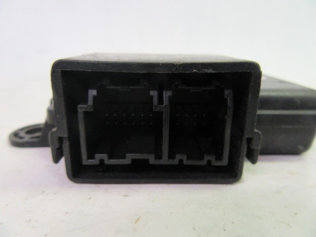 Fiat Linea 51910387 számú ,hátsó tolatószenzor vezérlő