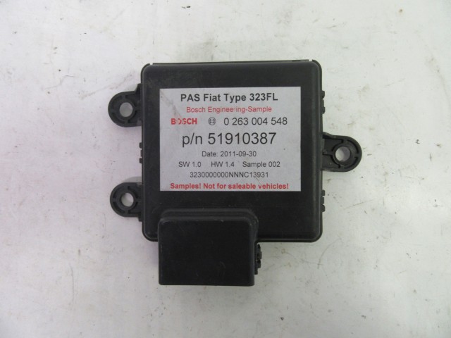 Fiat Linea 51910387 számú ,hátsó tolatószenzor vezérlő