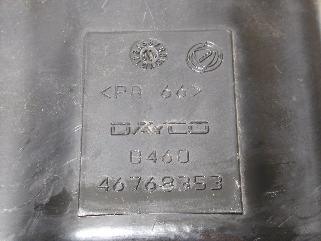 Alfa Romeo 147 szervó olaj tartály 46768353