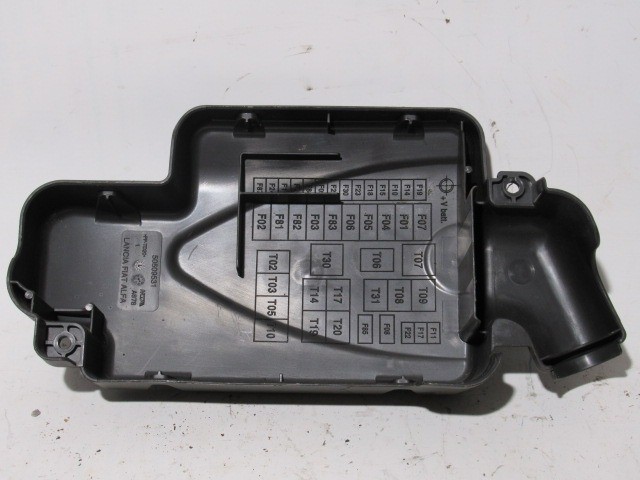 Alfa Romeo MiTo külső biztosíték tábla fedél 50509531